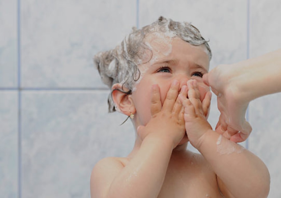 Choosing the right Shampoo for kid’s Scalp Health